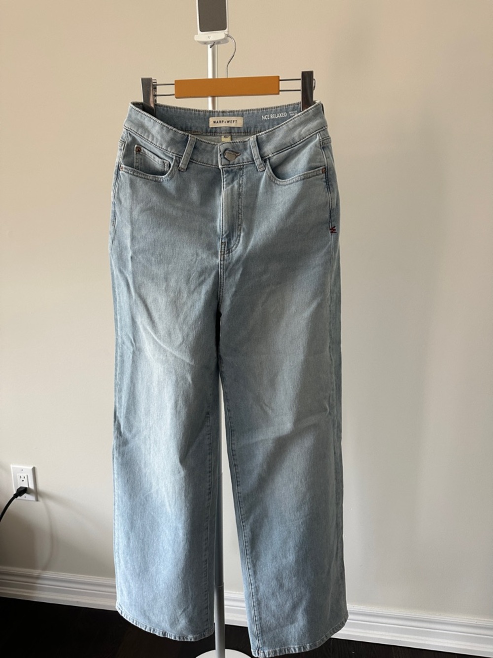 NWOT Warp + Weft Light NCE RELAXED Wide Leg jeans